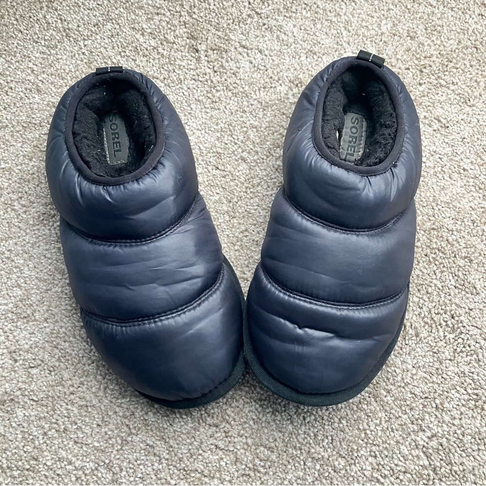 Sorel Hadley Dark Blue Black Quilted Puffy‎ Slippers Faux Fur Lining Size 7